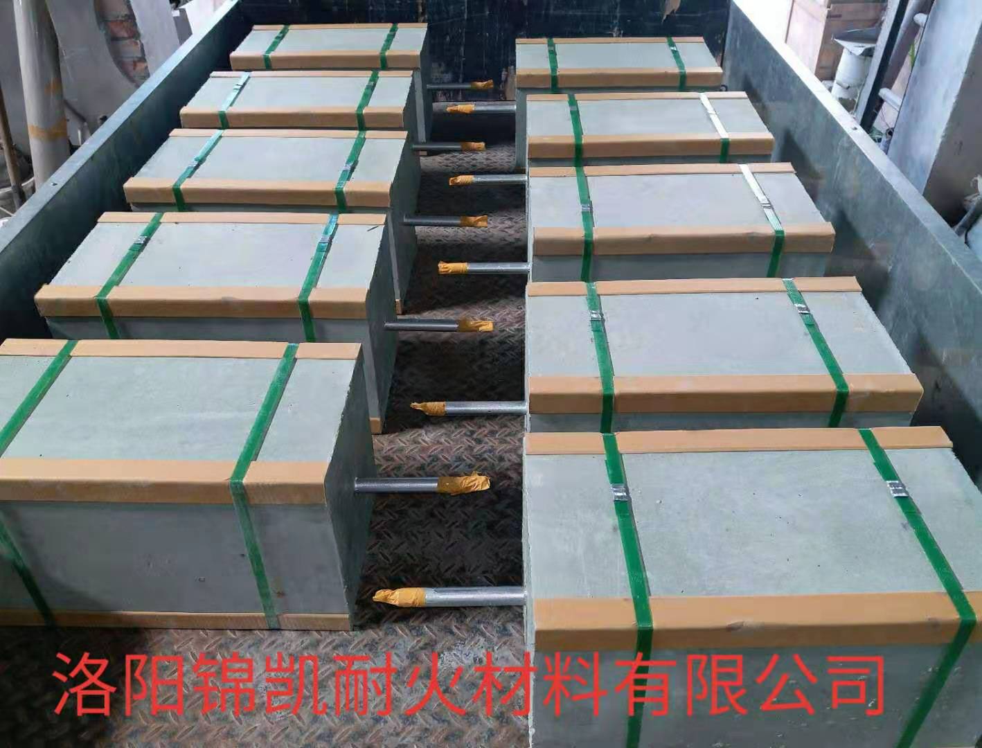 （煉鋼，煉硅）透氣磚(圖2)